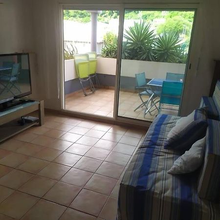 Charmant Appartement En Bord De Mer Avec Piscine Gourbeyre Экстерьер фото