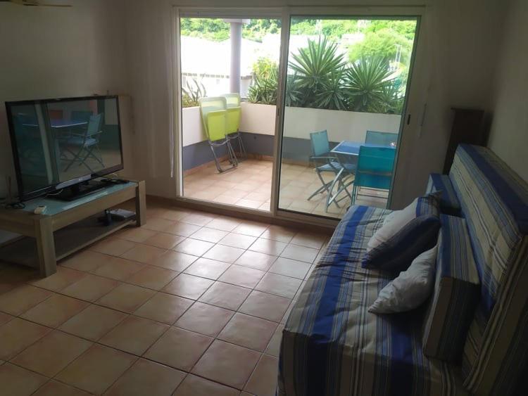 Charmant Appartement En Bord De Mer Avec Piscine Gourbeyre Экстерьер фото